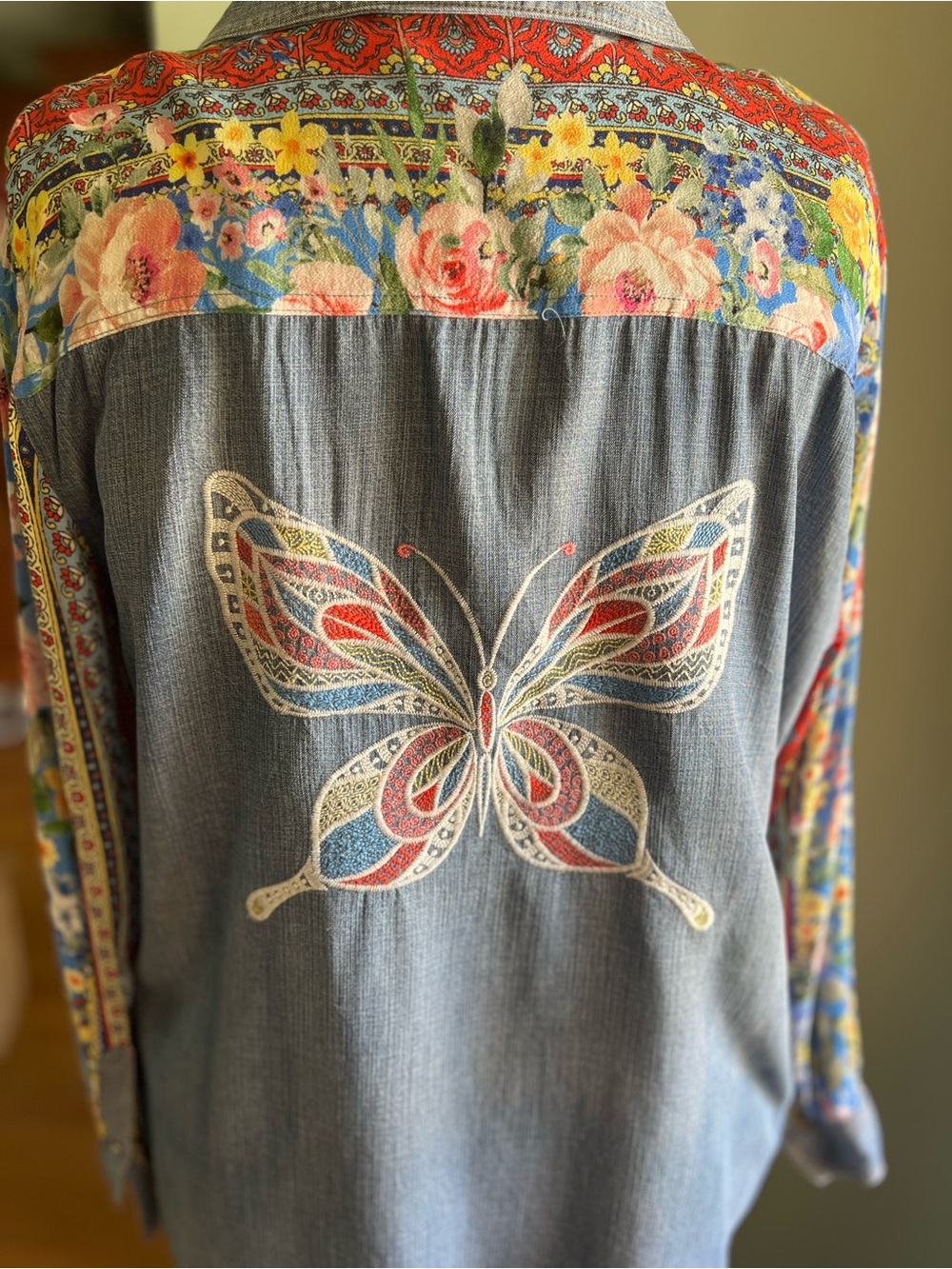 John Mark Floral Button-Front Blouse - Blue, Coral & Pink - Picture 2 of 10